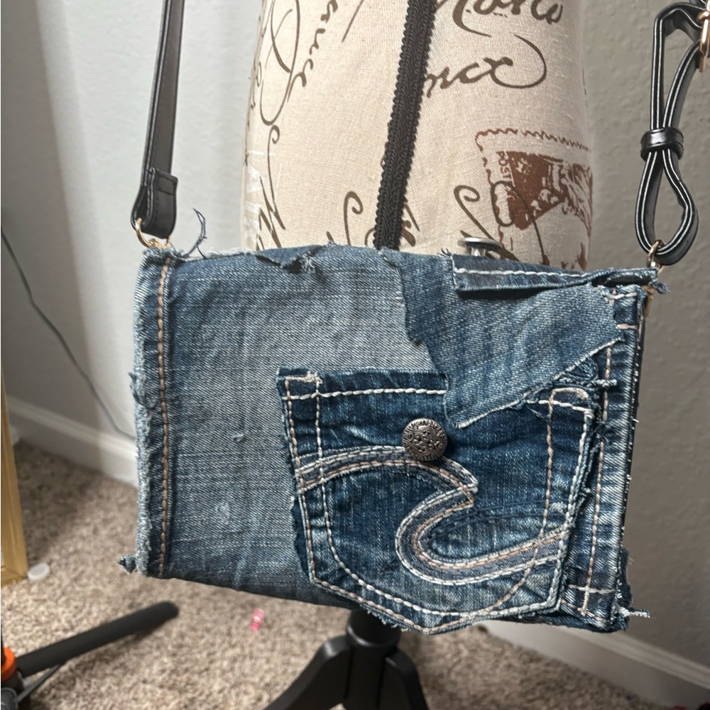 Stylish Patchwork Denim Crossbody Bag - image 3